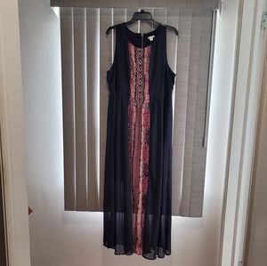 NWOT / XHILARATION LADIES Maxi Dress